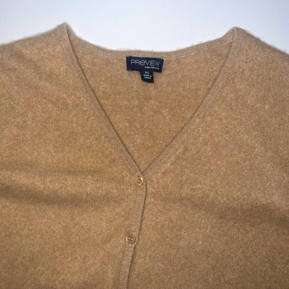 Preview International Women’s Camel Cashmere V-Neck Button Up Cardigan Sz XL